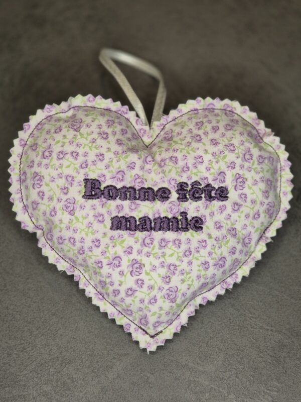 Coeur fleur violet bonne fête mamie