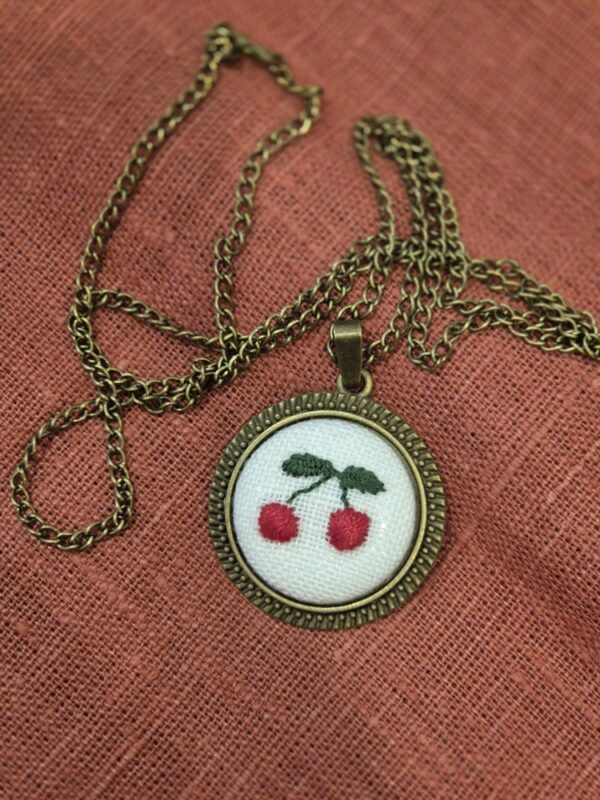 Médaillon cerises